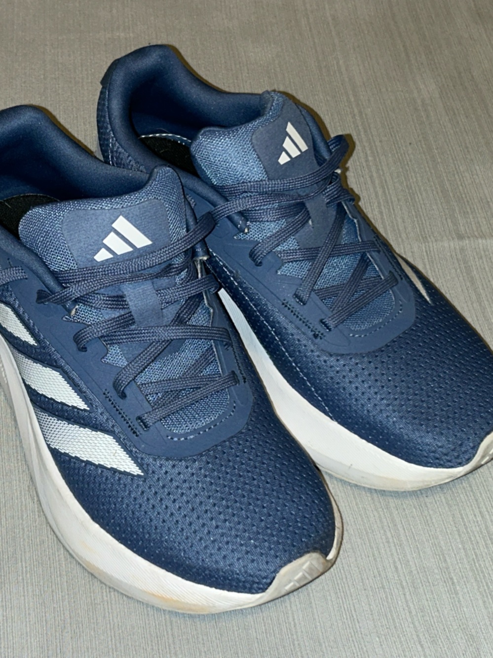 Adidas women’s Navy Blue and White Casual Sneakers